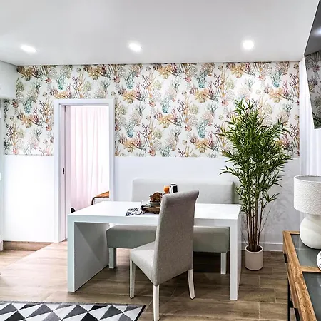 Apartament Escape *